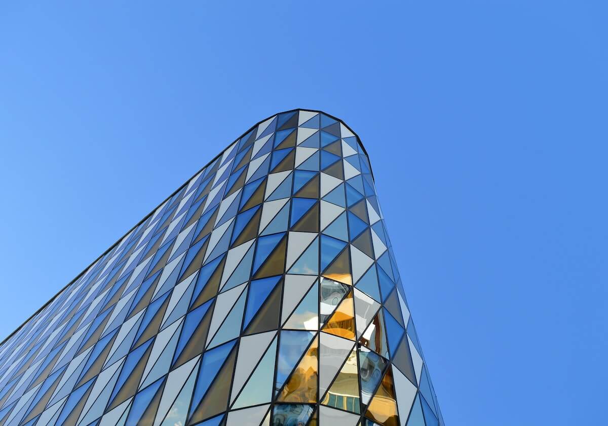 b体育-【夜读】基米希疑似半月板撕裂，全员仁真难啊！